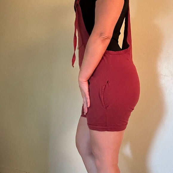 Red Short Overalls - Picture 3 of 10